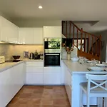 Villa Les Jardins De La Faviere *