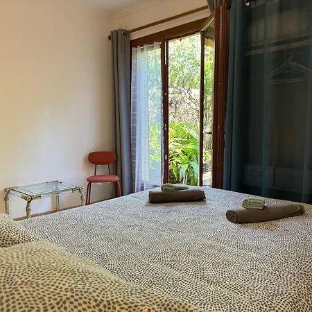 Les Jardins De La Faviere וילה *